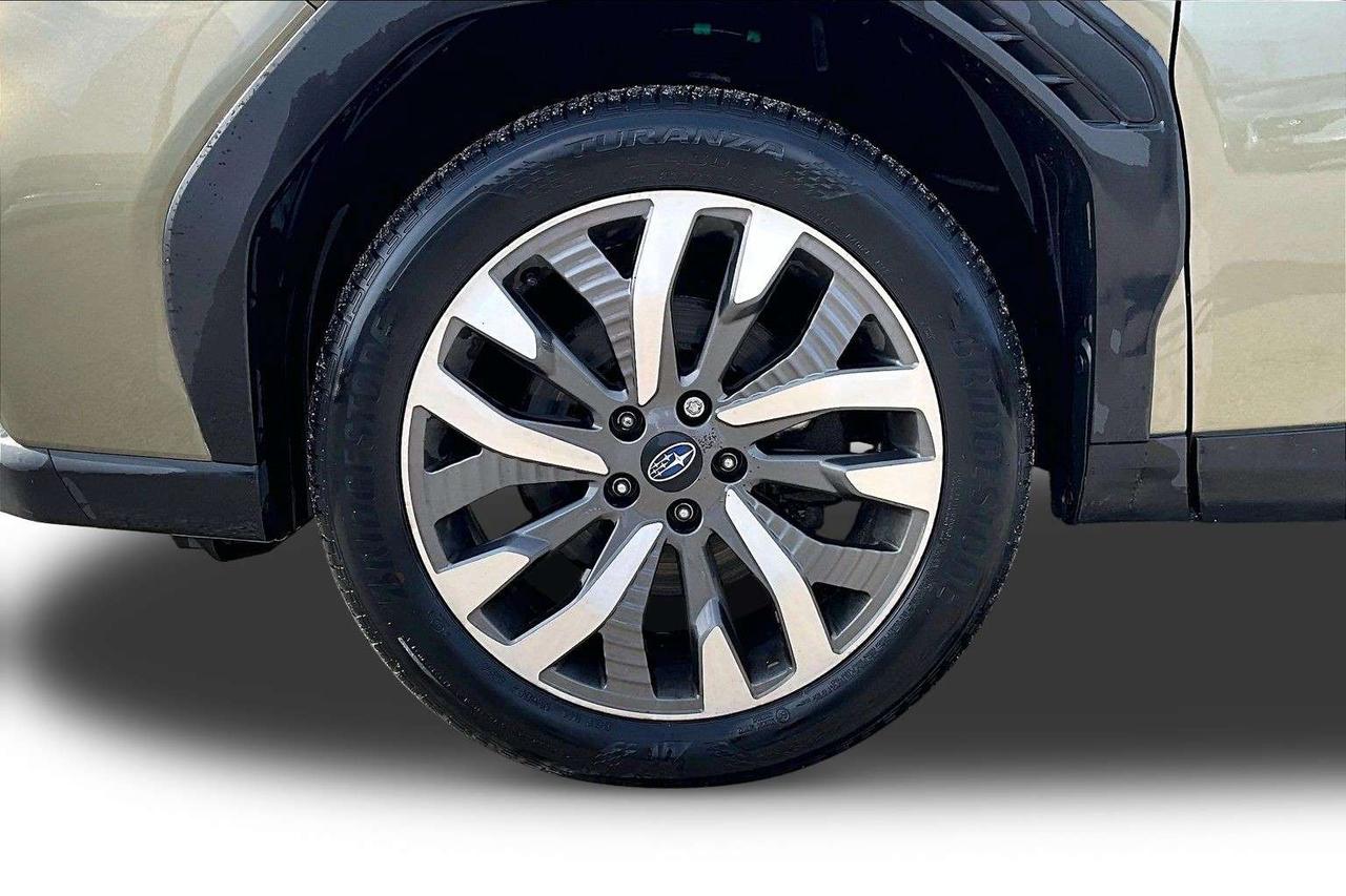 2025 Subaru Forester Premier   Remote Start   Leather   Heated Wheel Photo
