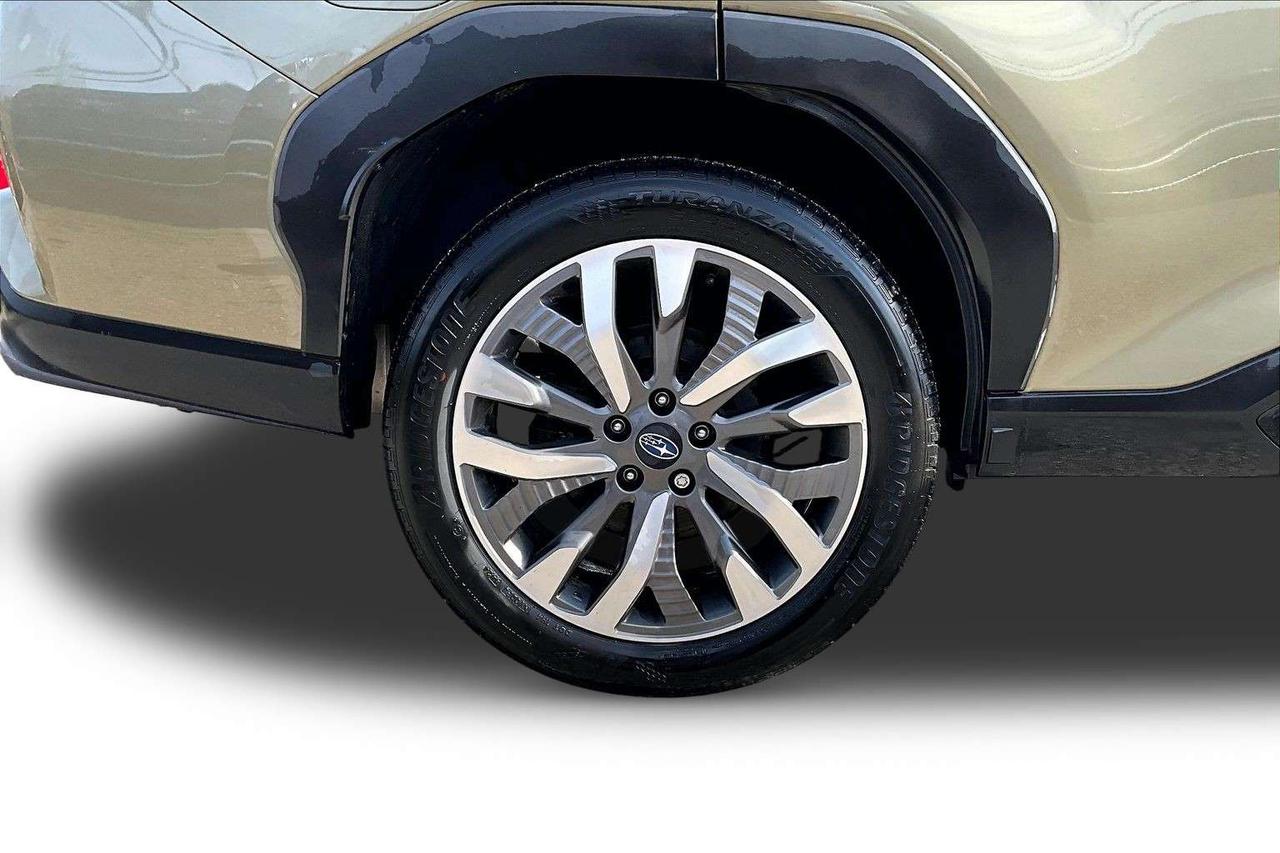 2025 Subaru Forester Premier   Remote Start   Leather   Heated Wheel Photo