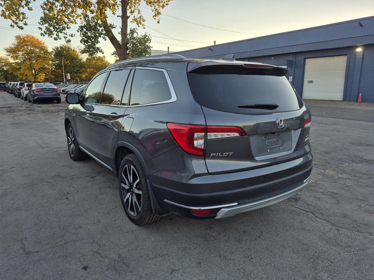 2019 Honda Pilot Touring Photo