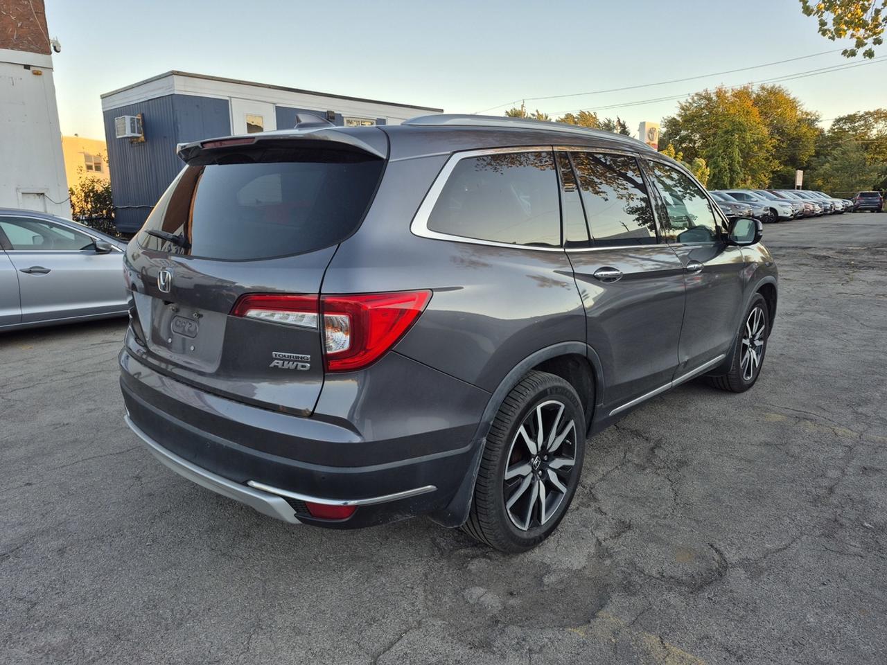 2019 Honda Pilot Touring Photo