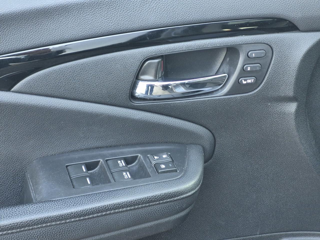 2019 Honda Pilot Touring Photo