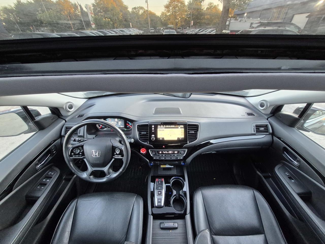 2019 Honda Pilot Touring Photo