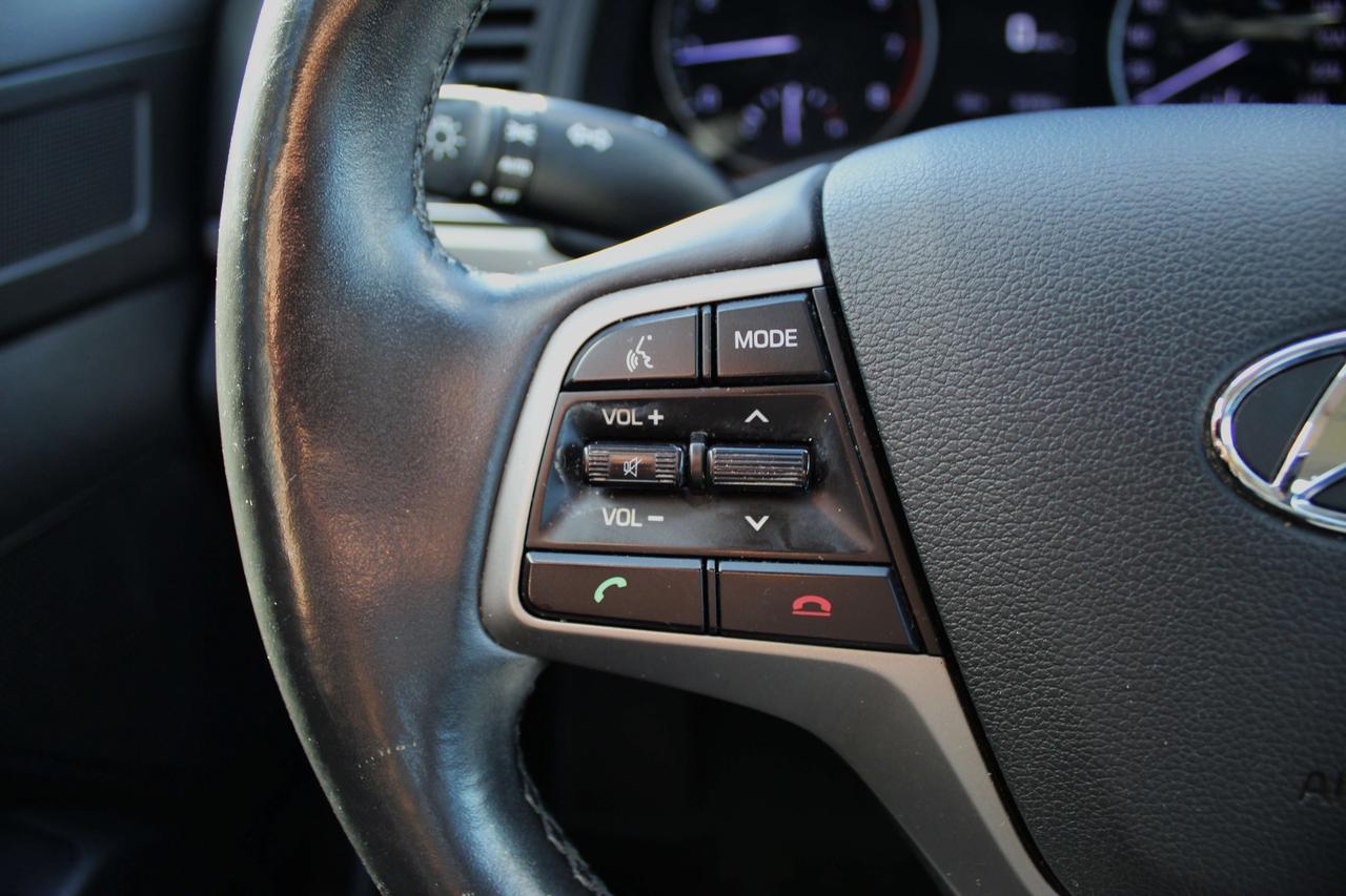 2017 Hyundai Elantra GL Photo