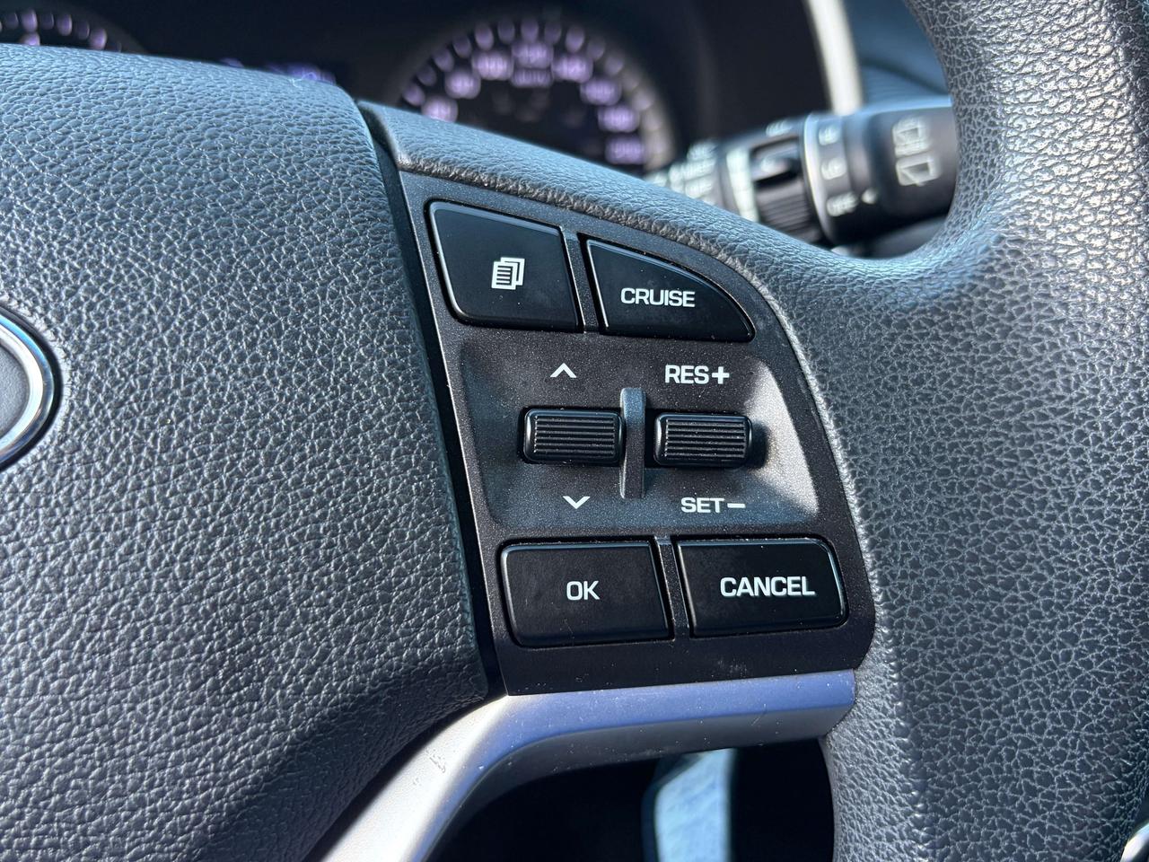 2019 Hyundai Tucson Essential   Clean Carfax   One Owner Photo