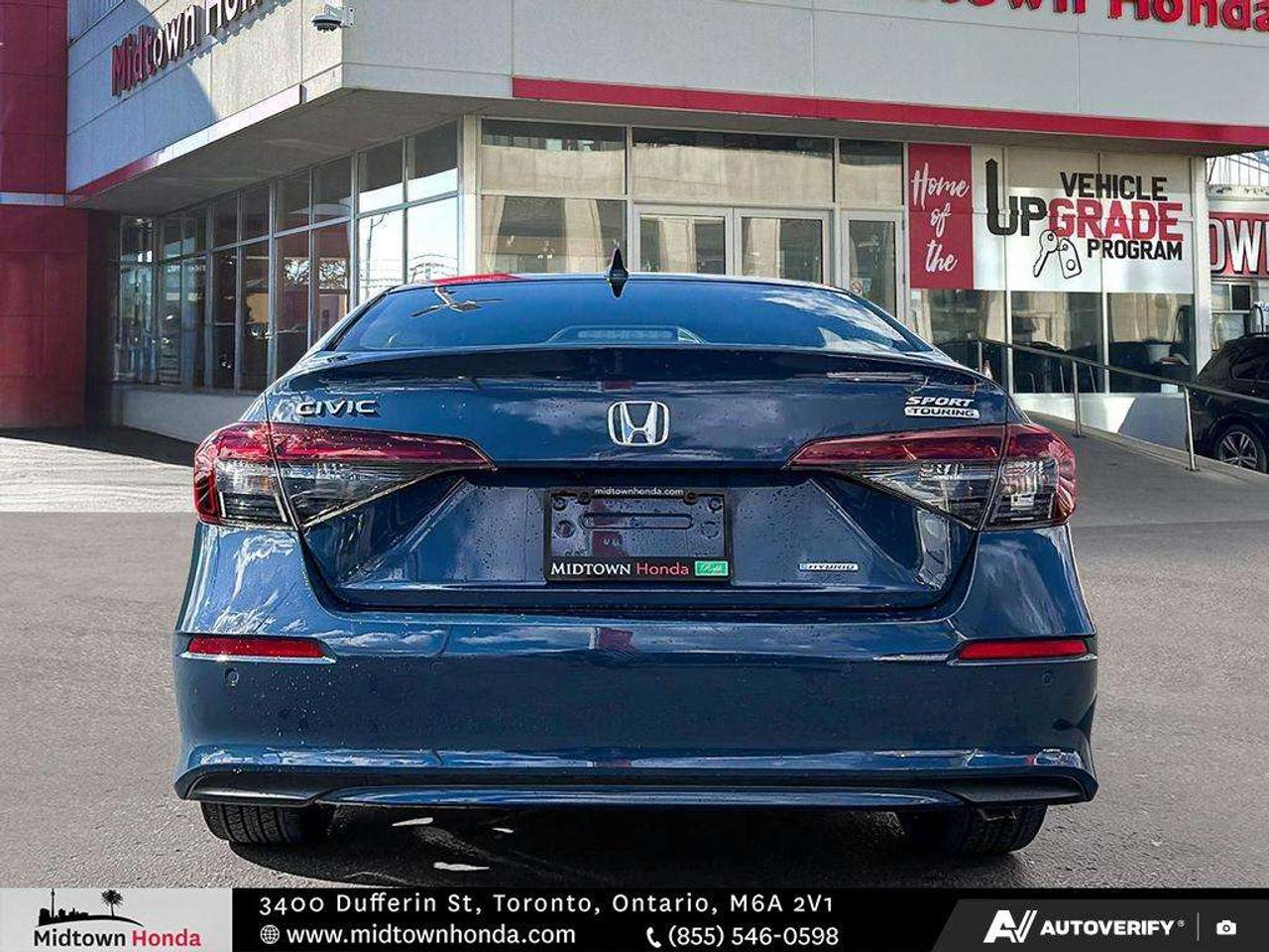 2025 Honda Civic Sport Touring eCVT Sedan Photo
