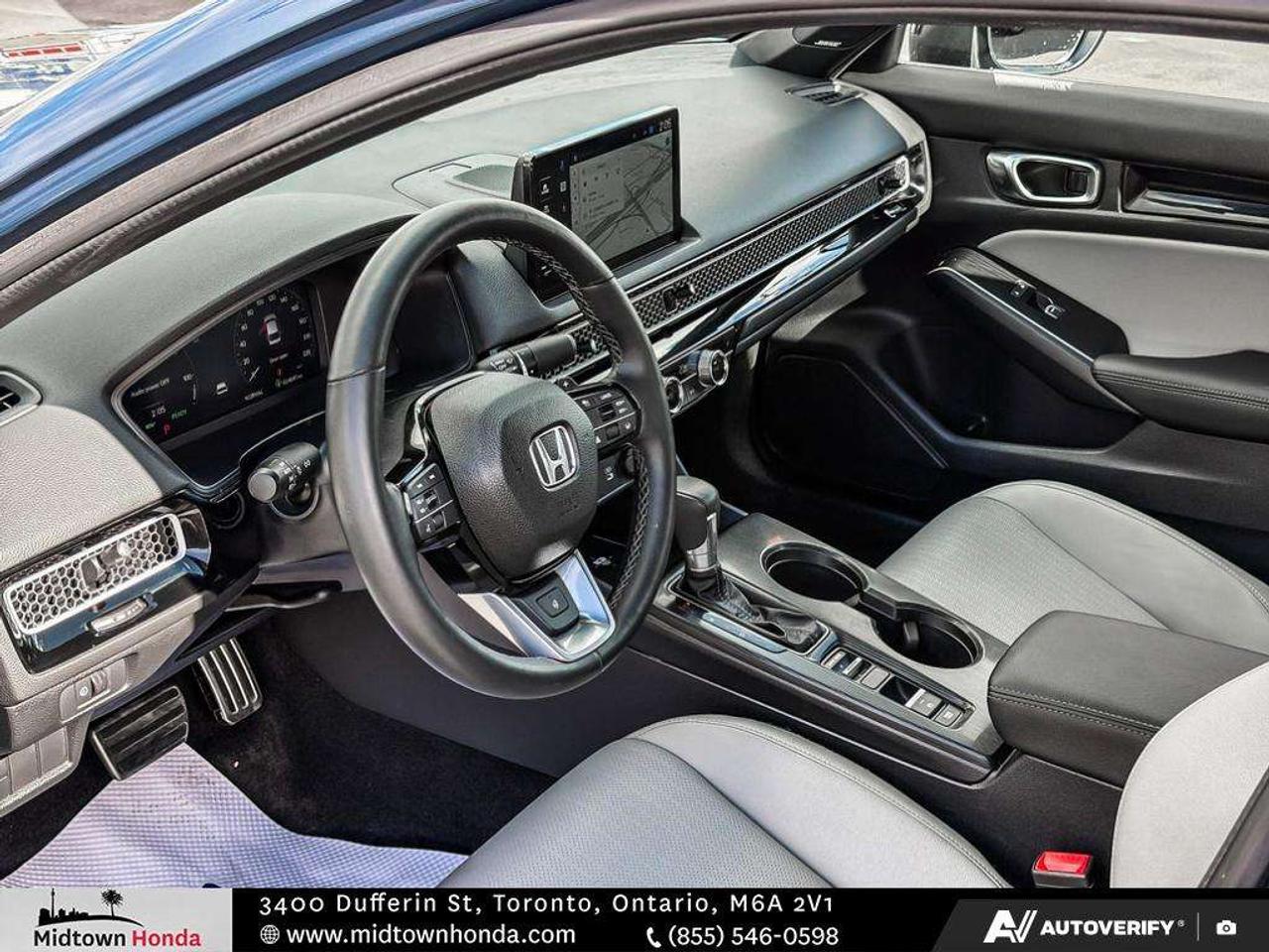 2025 Honda Civic Sport Touring eCVT Sedan Photo