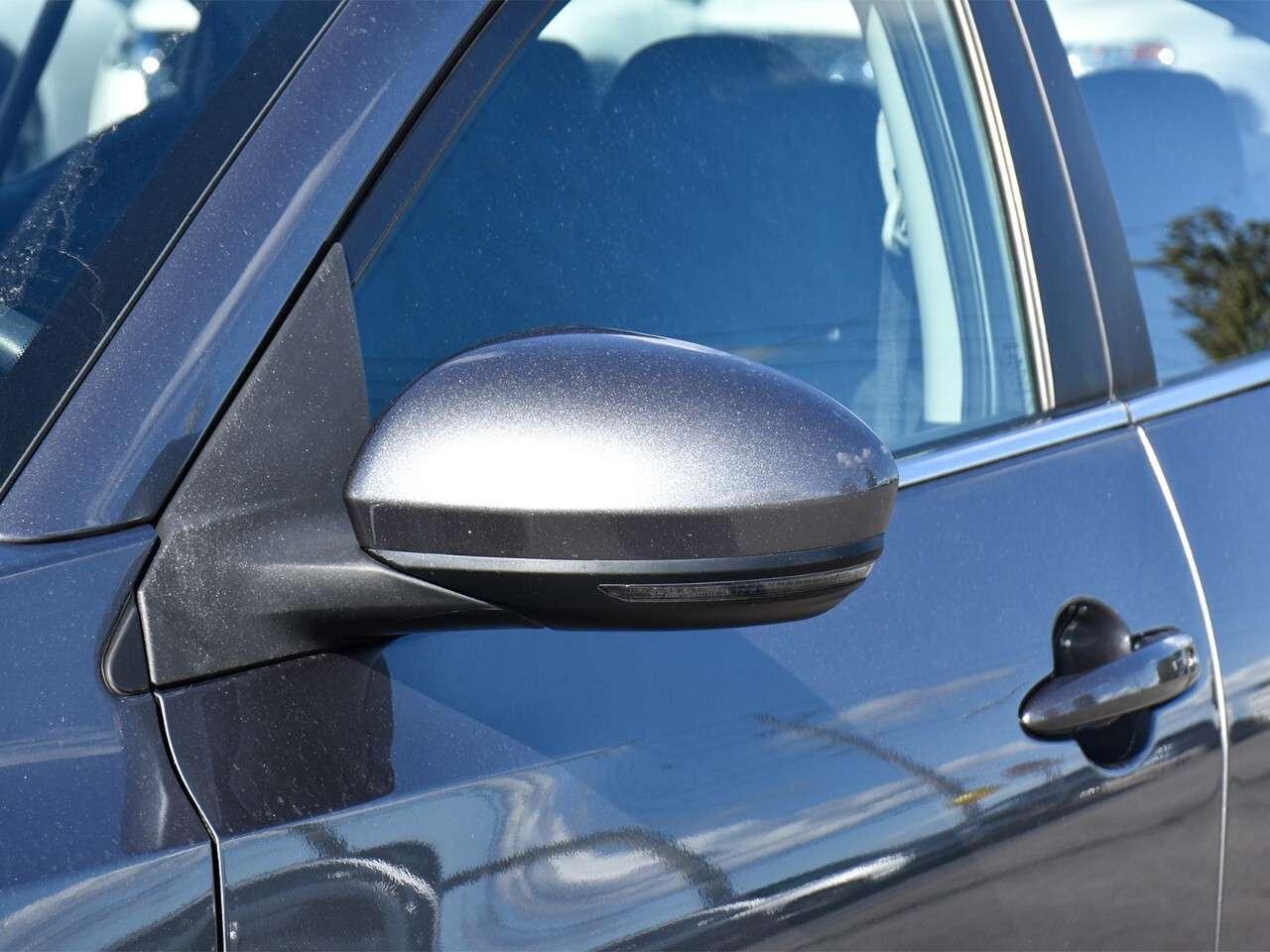 2024 Nissan Sentra SV Photo