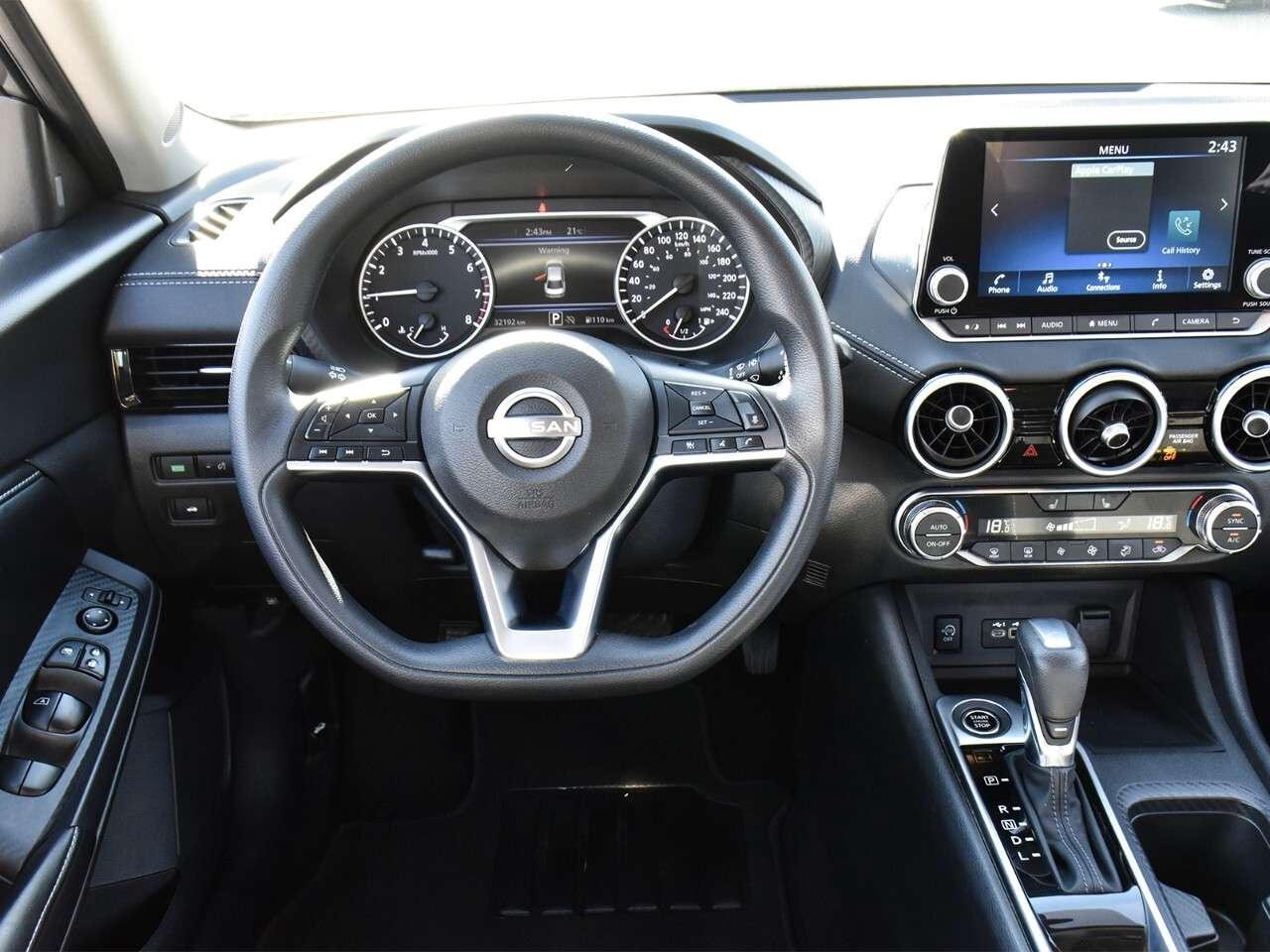 2024 Nissan Sentra SV Photo