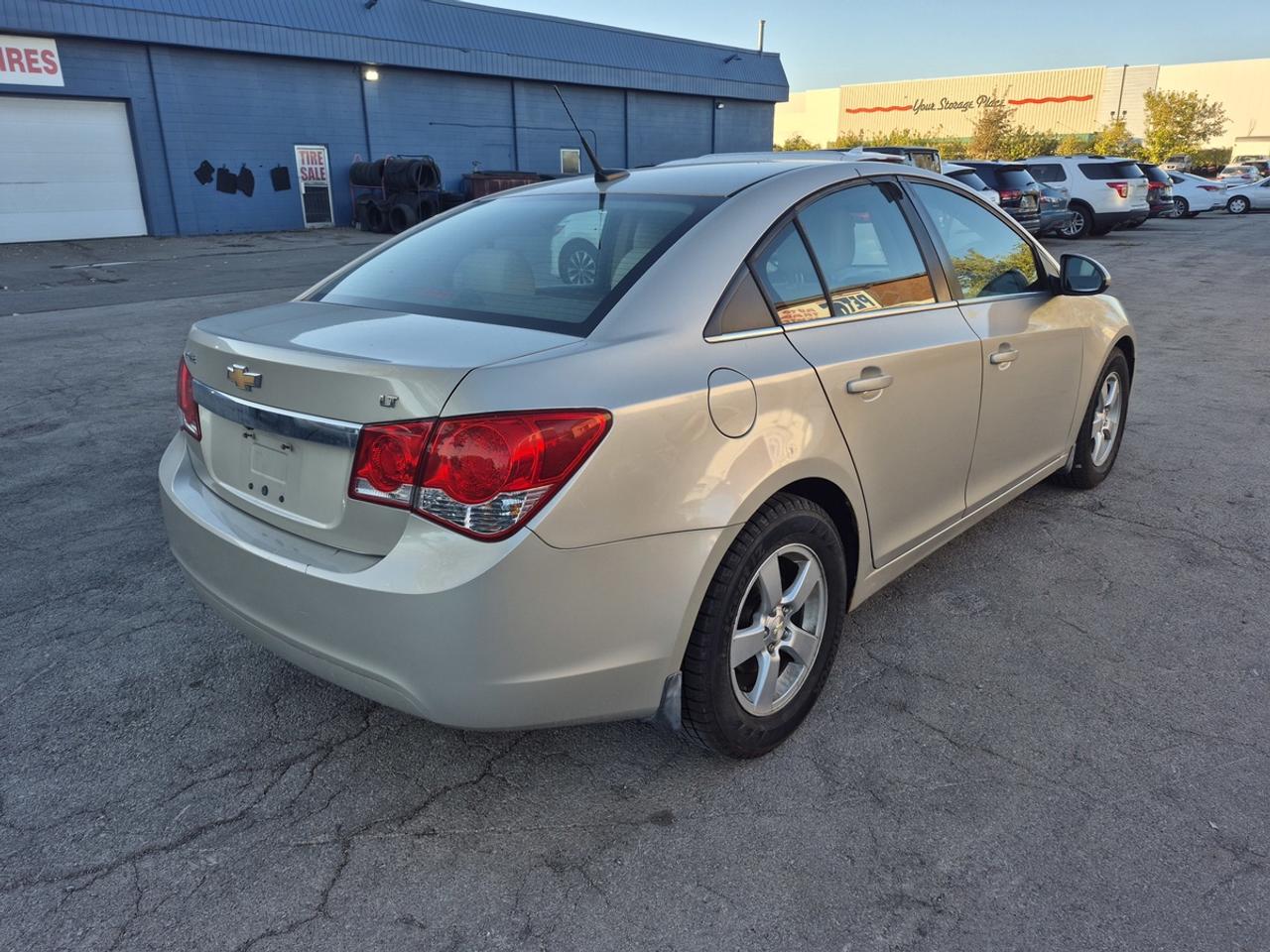 2014 Chevrolet Cruze 2LT Photo