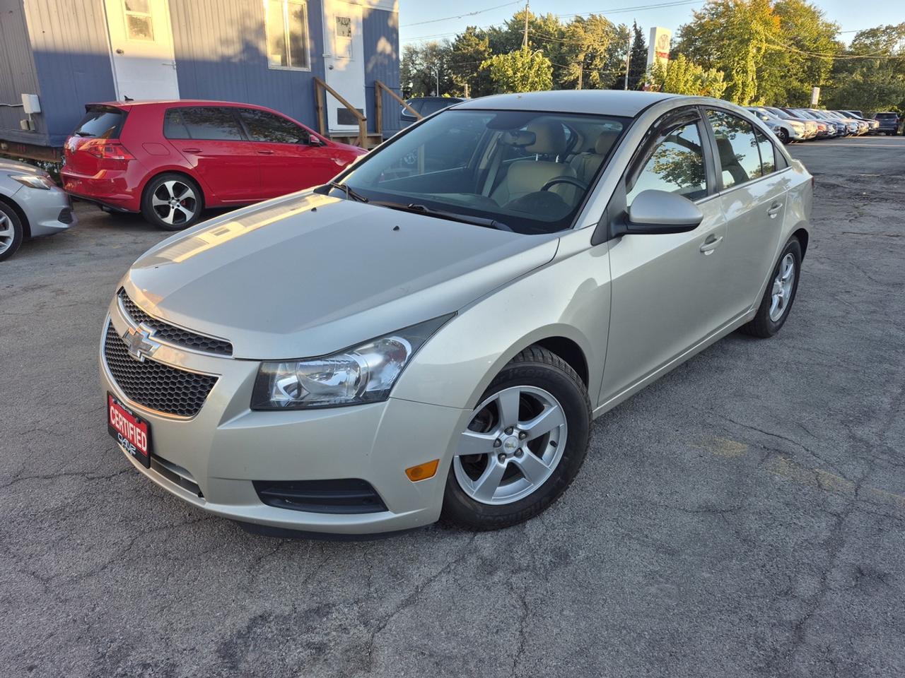 2014 Chevrolet Cruze 2LT Photo0