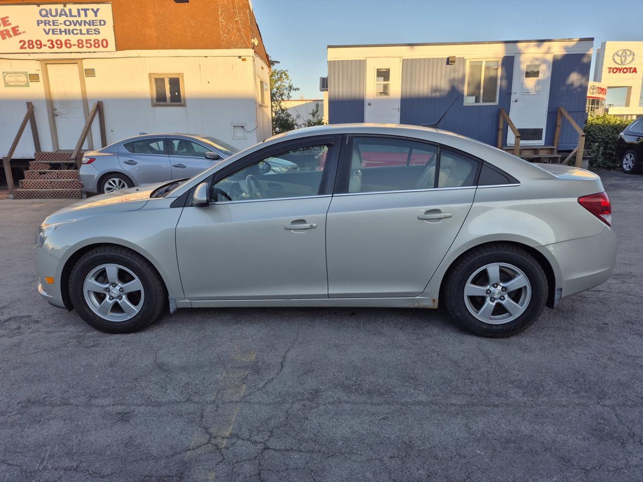 2014 Chevrolet Cruze 2LT Photo