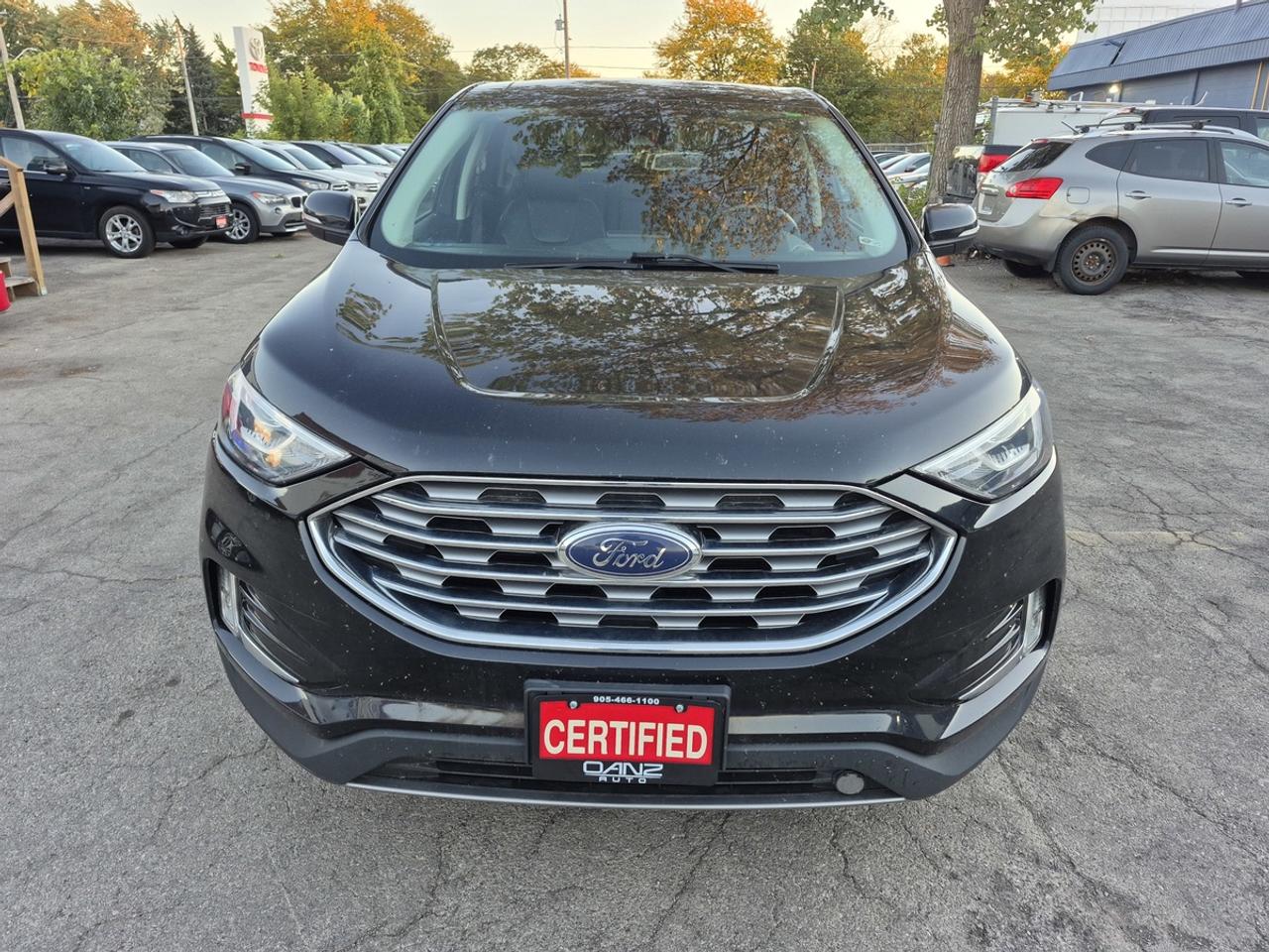 2021 Ford Edge Titanium Photo1
