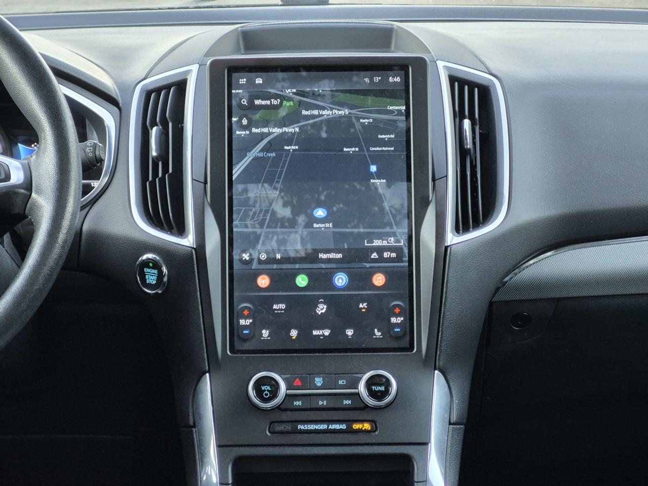 2021 Ford Edge Titanium Photo