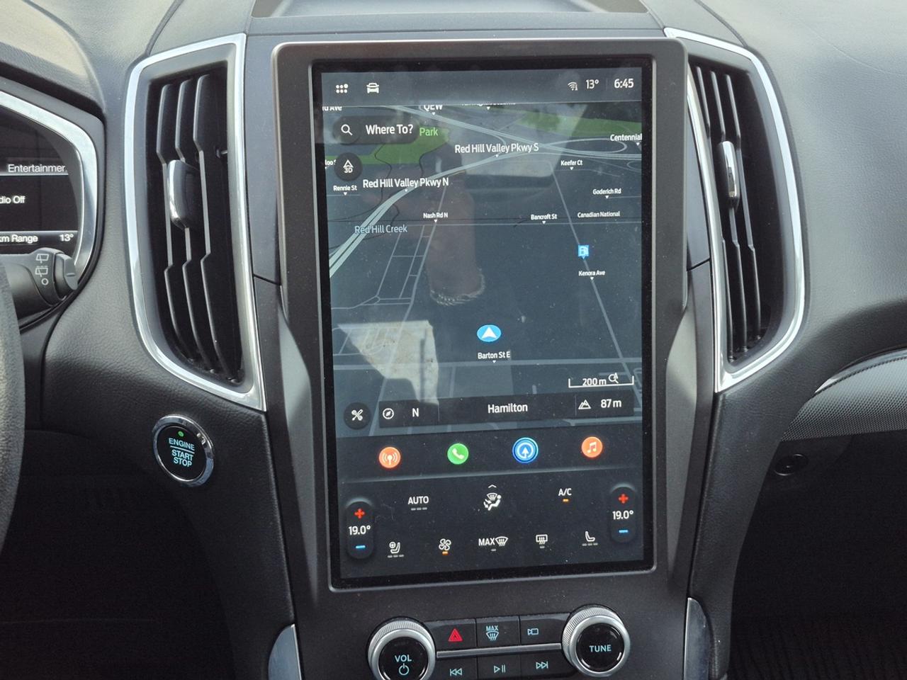 2021 Ford Edge Titanium Photo