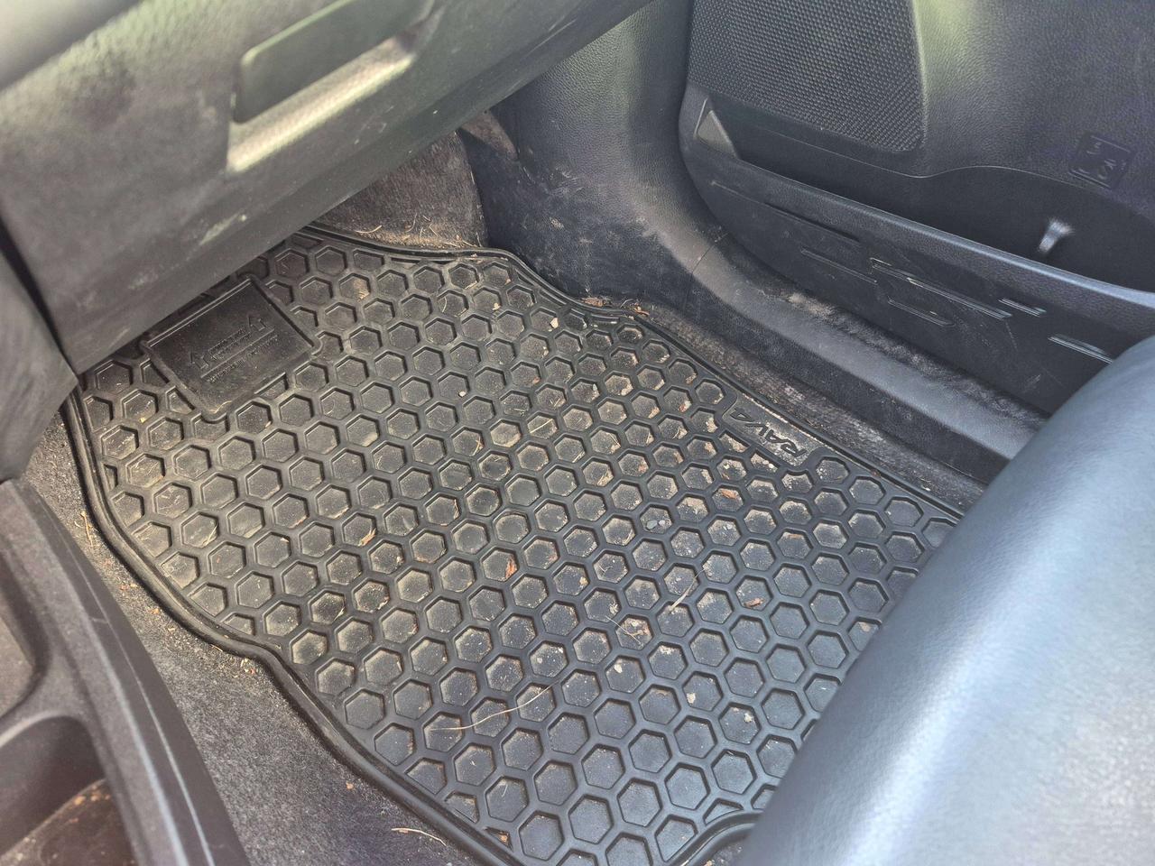 2016 Toyota RAV4 Limited **AS IS** Photo