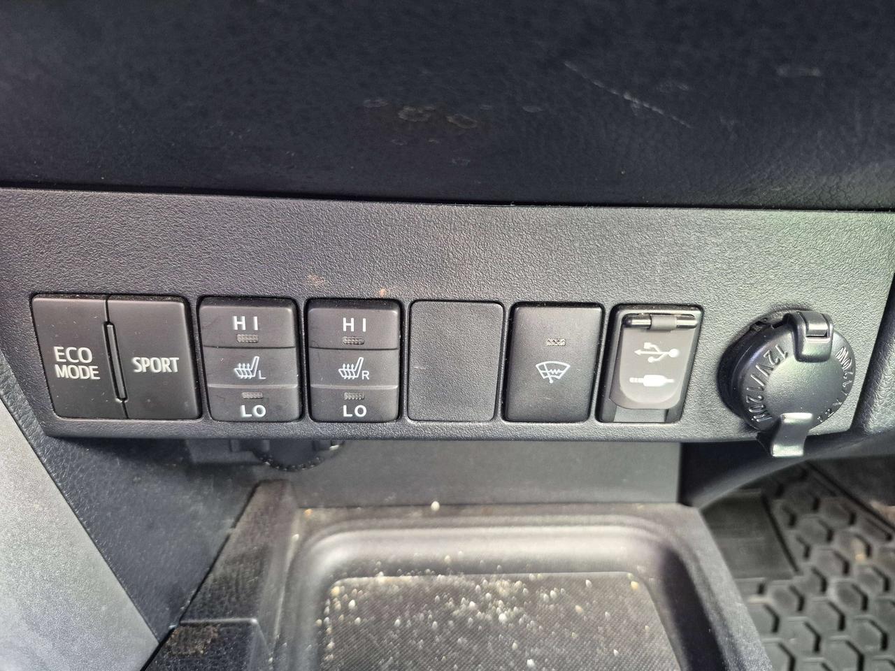 2016 Toyota RAV4 Limited **AS IS** Photo
