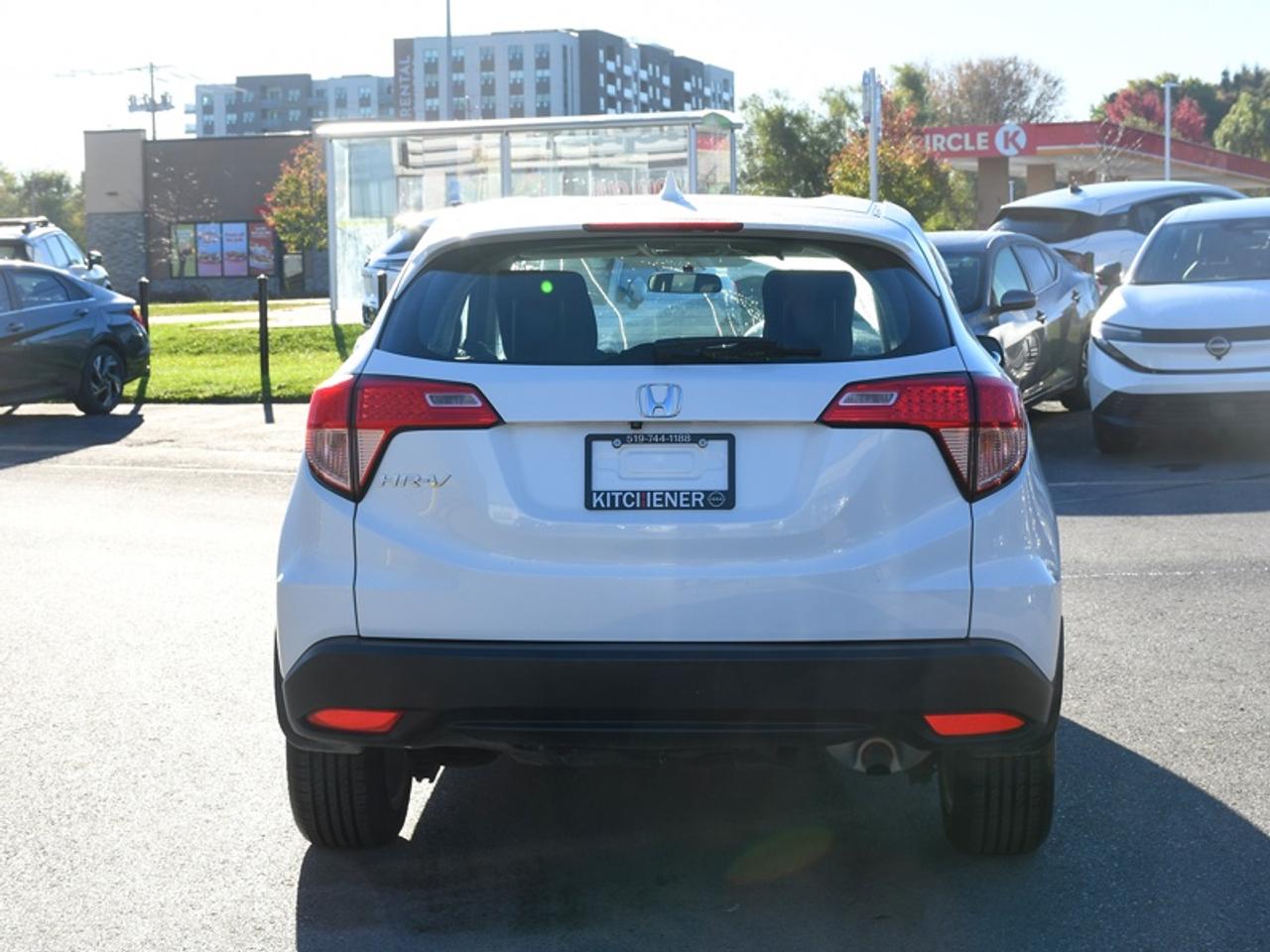 2018 Honda HR-V LX 2WD Manual Photo