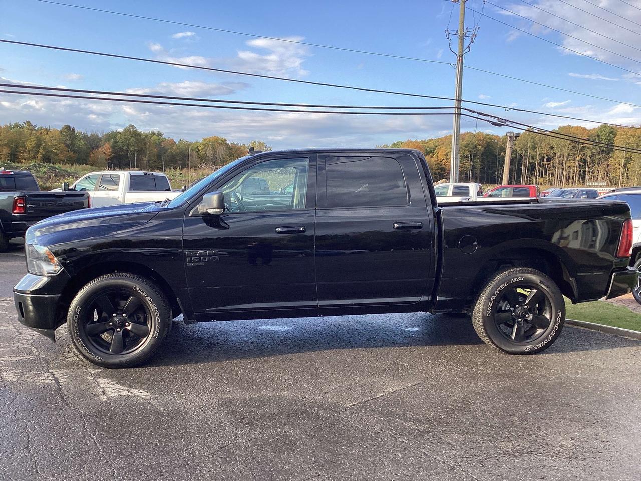 2023 RAM 1500 SLT W/SUNROOF Photo