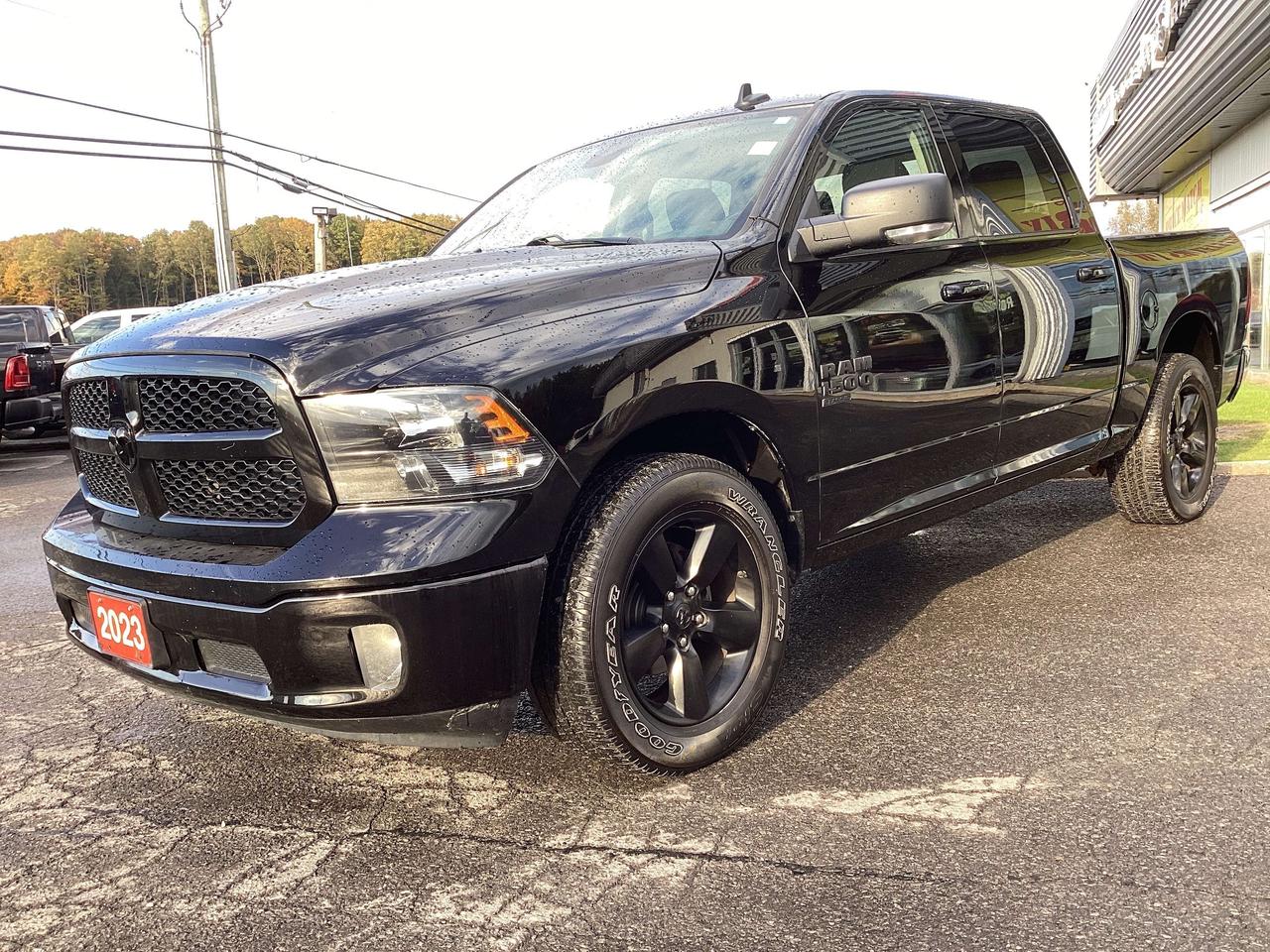 2023 RAM 1500 SLT W/SUNROOF Photo