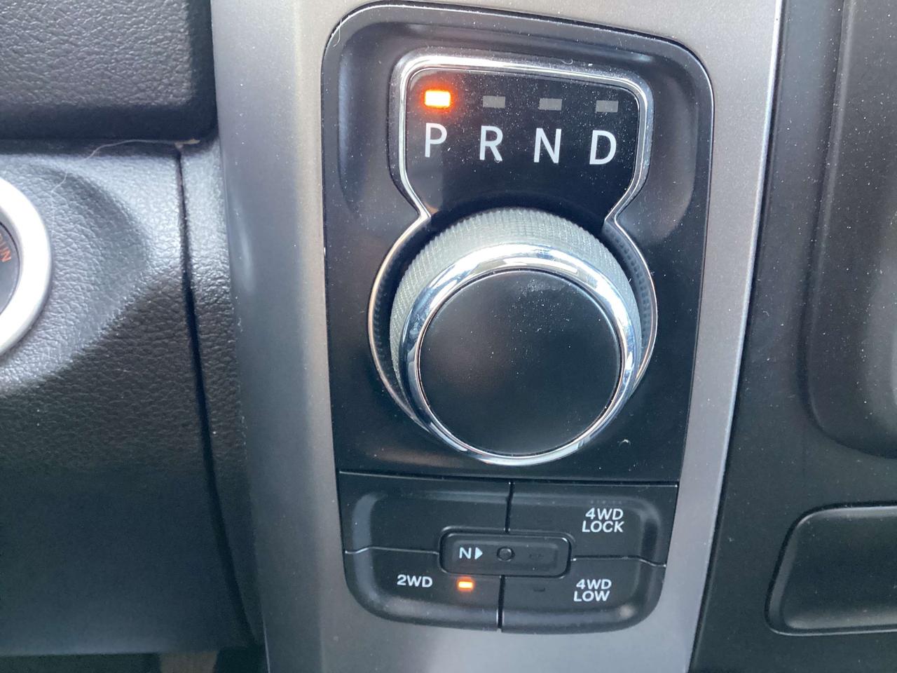 2023 RAM 1500 SLT W/SUNROOF Photo