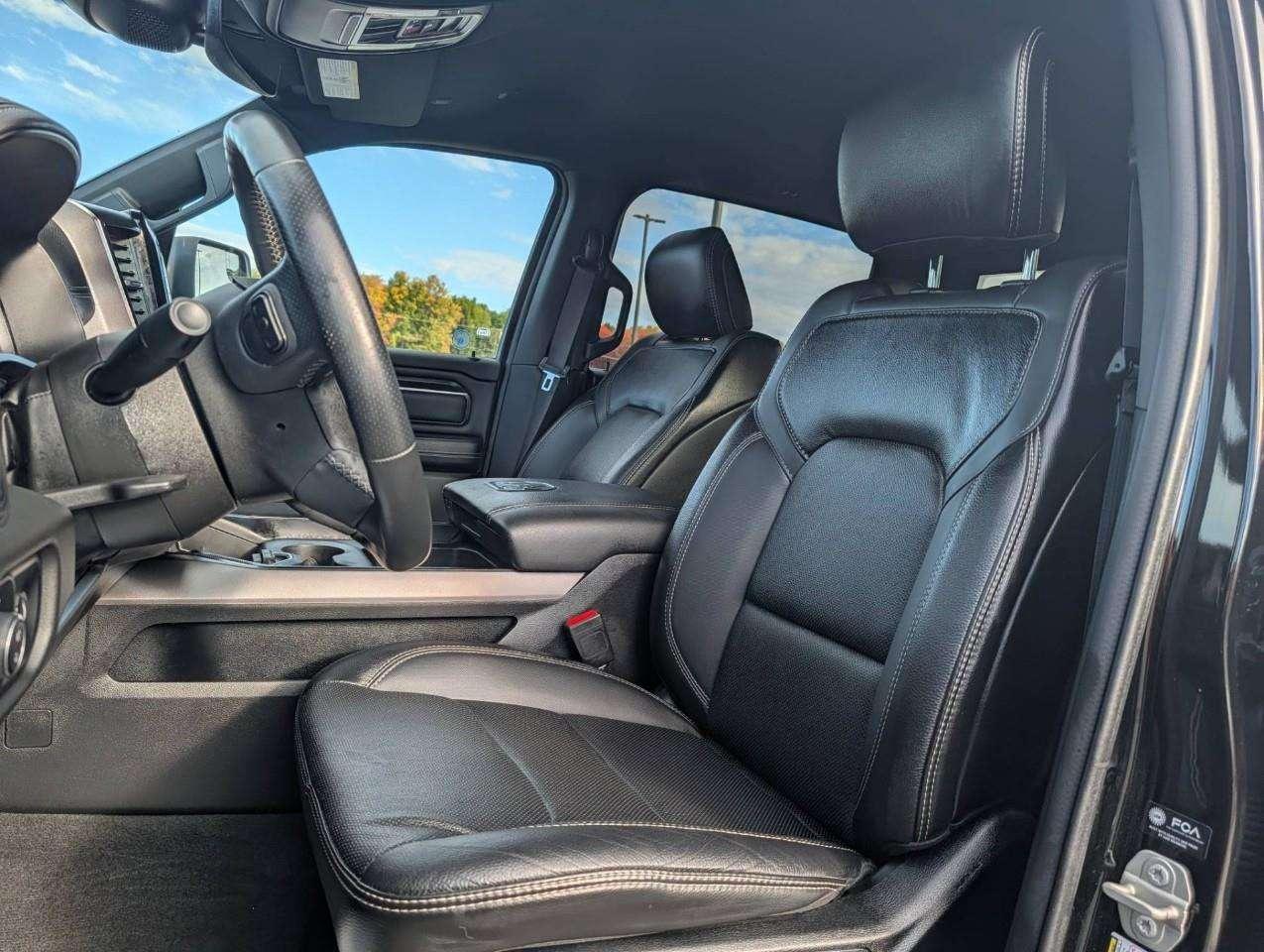 2024 RAM 1500 Sport One Owner Photo5