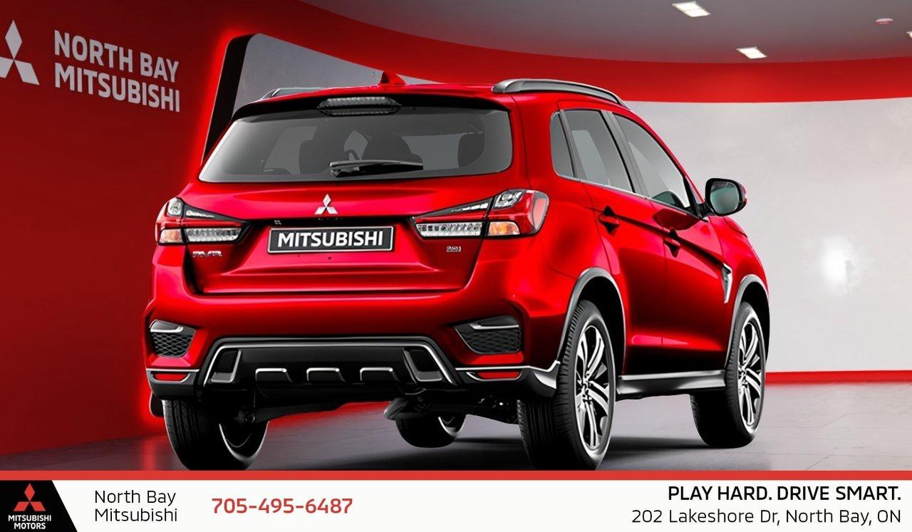 2027 Mitsubishi RVR SEL AWC Photo
