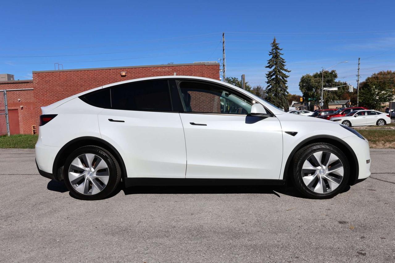 2021 Tesla Model Y LONG RANGE-DUAL MOTOR-AWD/AUTOPILOT/DRIVER ASSIST/STANDARD CONNECTIVITY/HEATED SEATS & STEERING/DASHCAM/KEYLESS/PANOROOF Photo