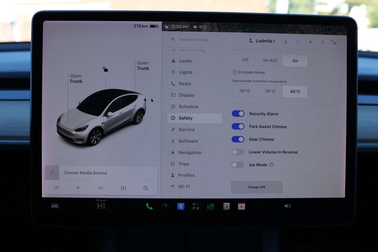 2021 Tesla Model Y LONG RANGE-DUAL MOTOR-AWD/AUTOPILOT/DRIVER ASSIST/STANDARD CONNECTIVITY/HEATED SEATS & STEERING/DASHCAM/KEYLESS/PANOROOF Photo