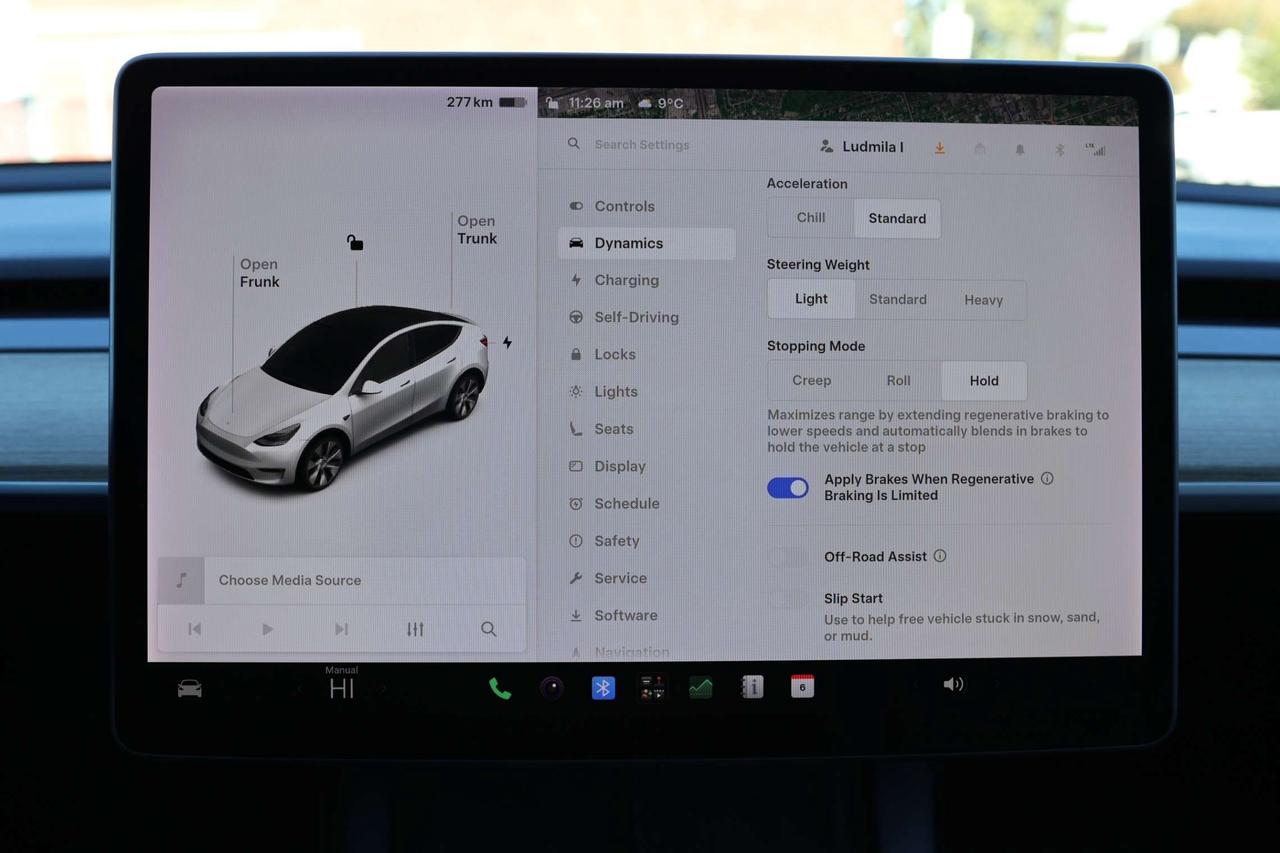 2021 Tesla Model Y LONG RANGE-DUAL MOTOR-AWD/AUTOPILOT/DRIVER ASSIST/STANDARD CONNECTIVITY/HEATED SEATS & STEERING/DASHCAM/KEYLESS/PANOROOF Photo