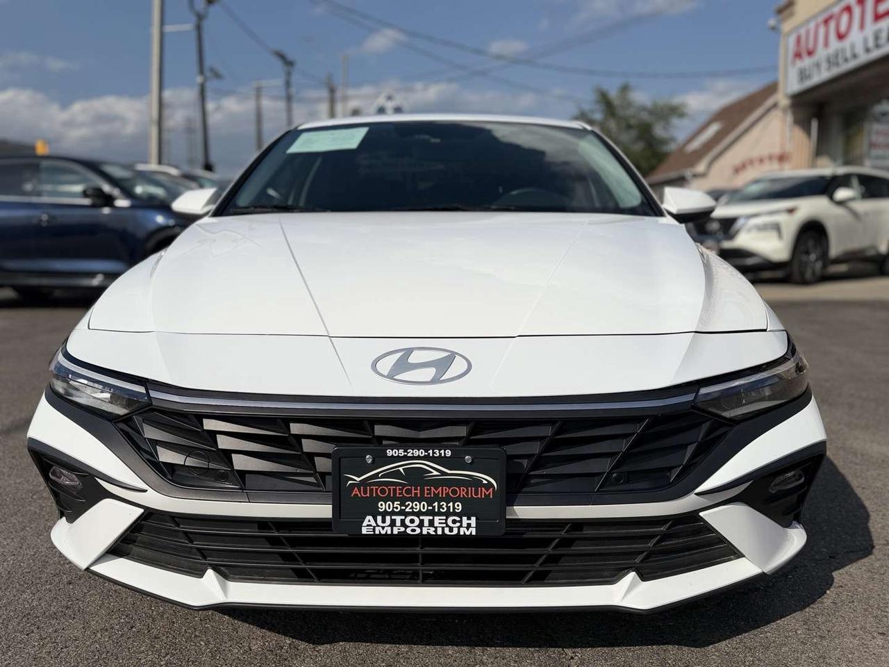 2025 Hyundai Elantra Preferred with Tech Package Pearl White   Amb Light   Navi   Lane Assist Photo