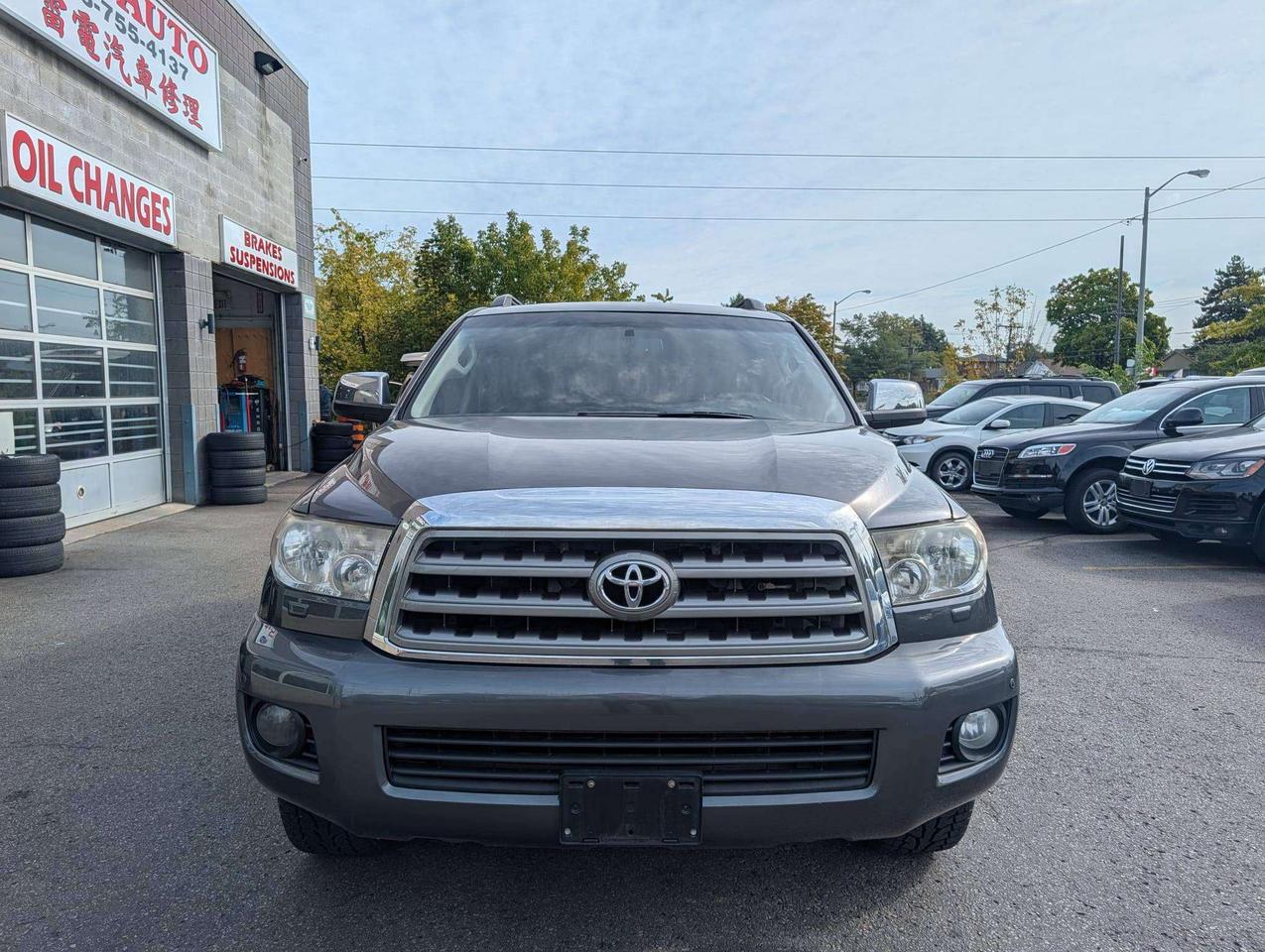 2014 Toyota Sequoia Limited Photo