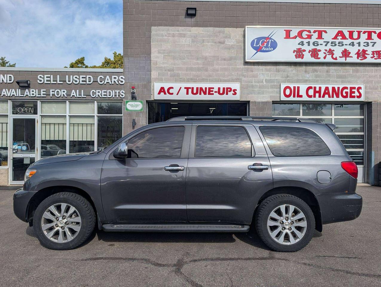 2014 Toyota Sequoia Limited Photo