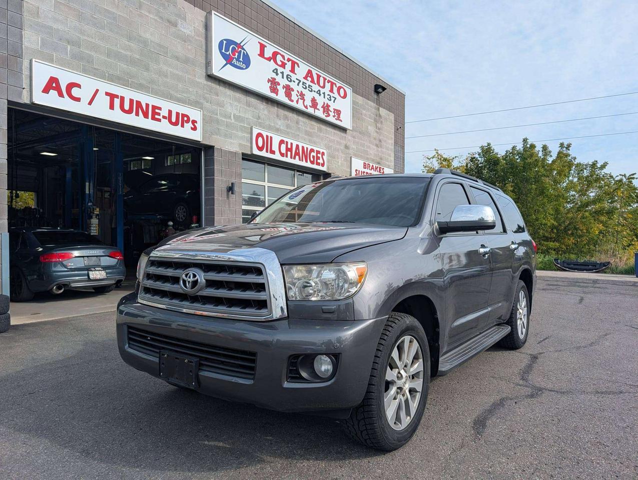 2014 Toyota Sequoia Limited Photo