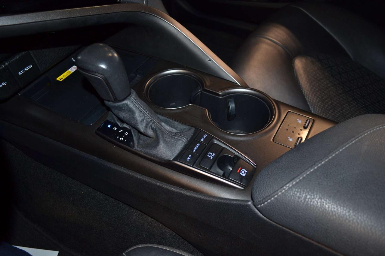 2022 Toyota Camry XSE Photo