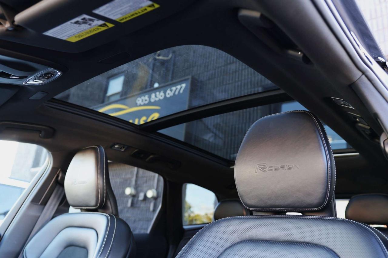 2019 Volvo XC60 T6-AWD-R DESIGN/360CAM/NAV/ADAPT CRUISE/BLIS/FCW/LKA/LEATHER&SUED/H SEATS/CARPLAY/KEYLESS/PANOROOF Photo