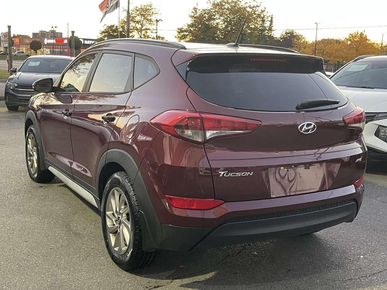 2017 Hyundai Tucson SE AWD   Leather   Pano Roof   Htd Steering Photo