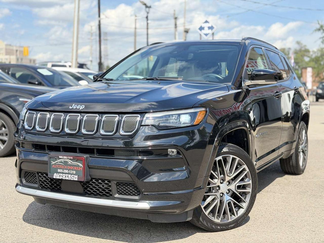 2022 Jeep Compass 4X4 LIMITED   Leather   Pano Roof   Navi Photo1