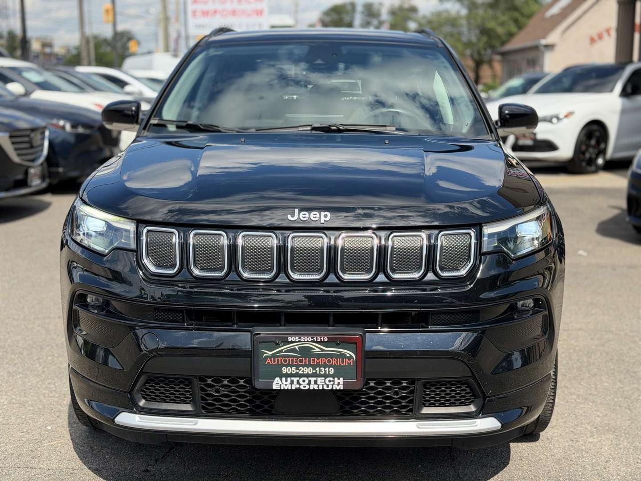 2022 Jeep Compass 4X4 LIMITED   Leather   Pano Roof   Navi Photo