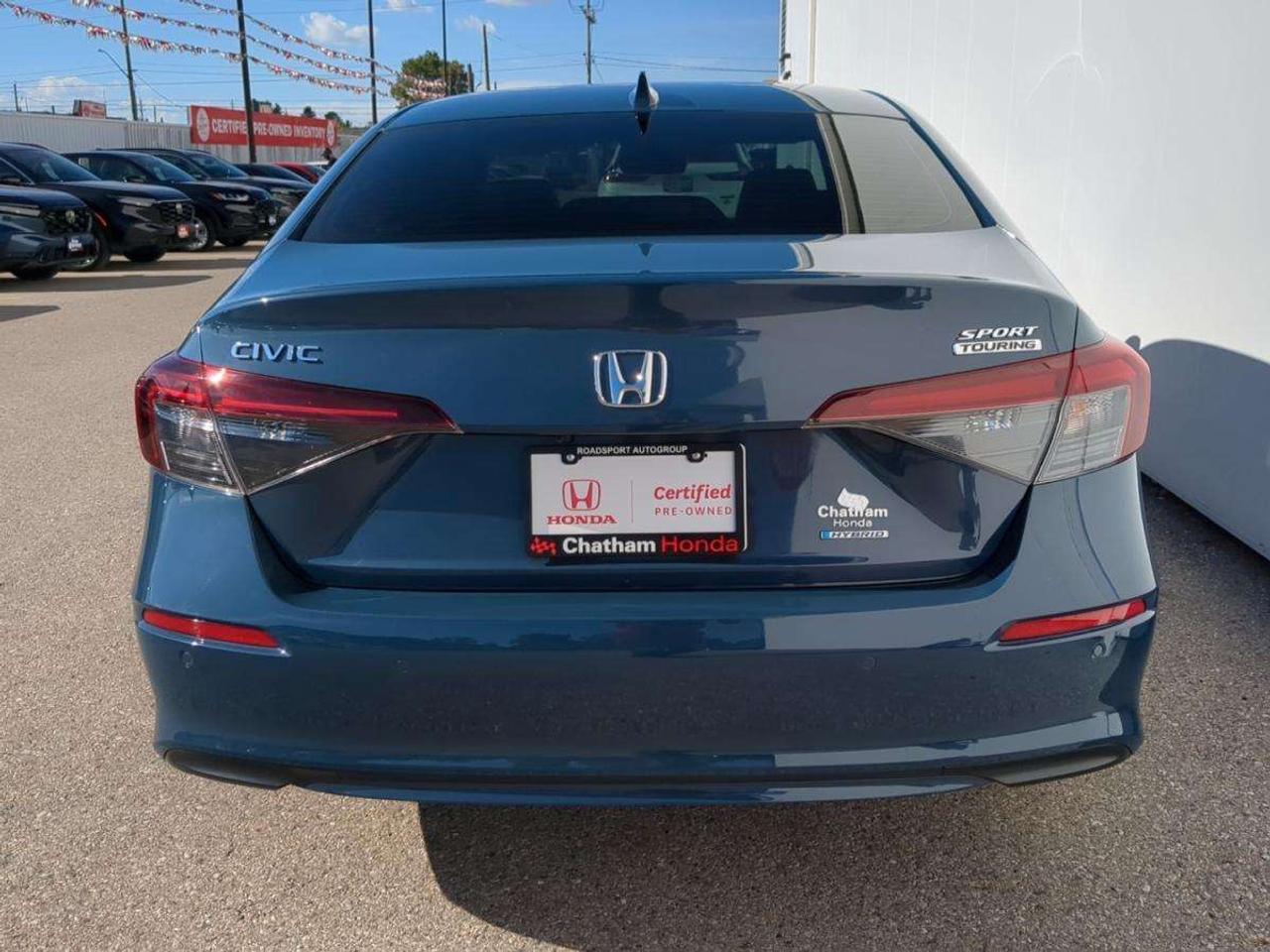 2025 Honda Civic Sport Touring eCVT Sedan Photo
