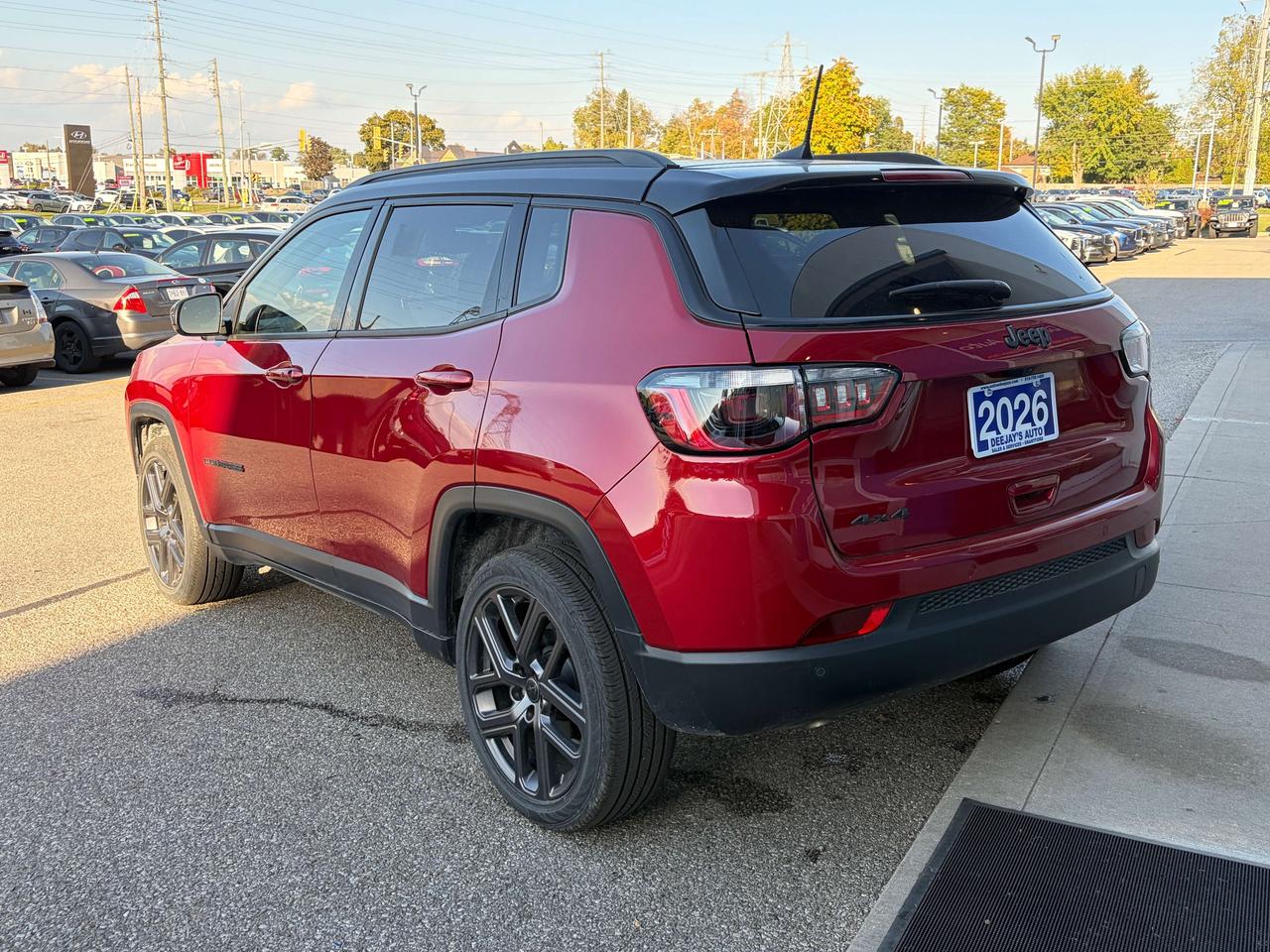 2026 Jeep Compass Limited AWD   NAV   Clean Carfax Photo