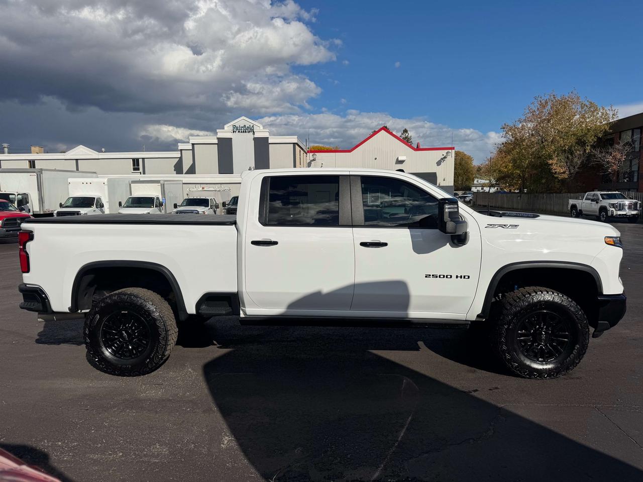 2026 Chevrolet Silverado 2500 ZR2 - Diesel - Low KM Photo
