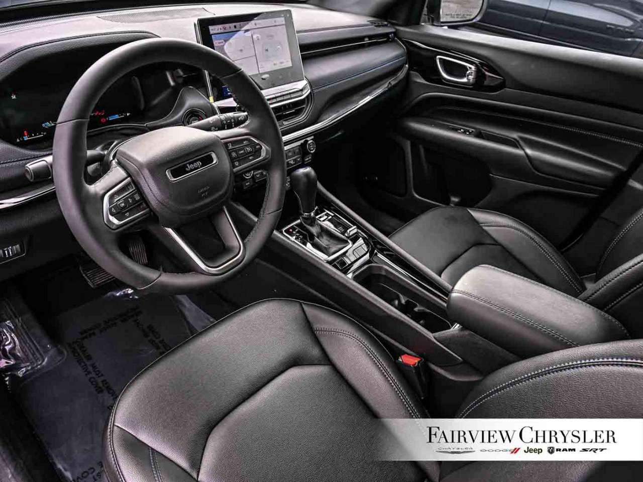 2026 Jeep Compass Limited 4x4 PANO ROOF   LEATHER   CARPLAY   HEATED SEATS   ALPINE   BLIND SPOT DETECTION   ADAPTIVE CRUISE CONTROL Photo