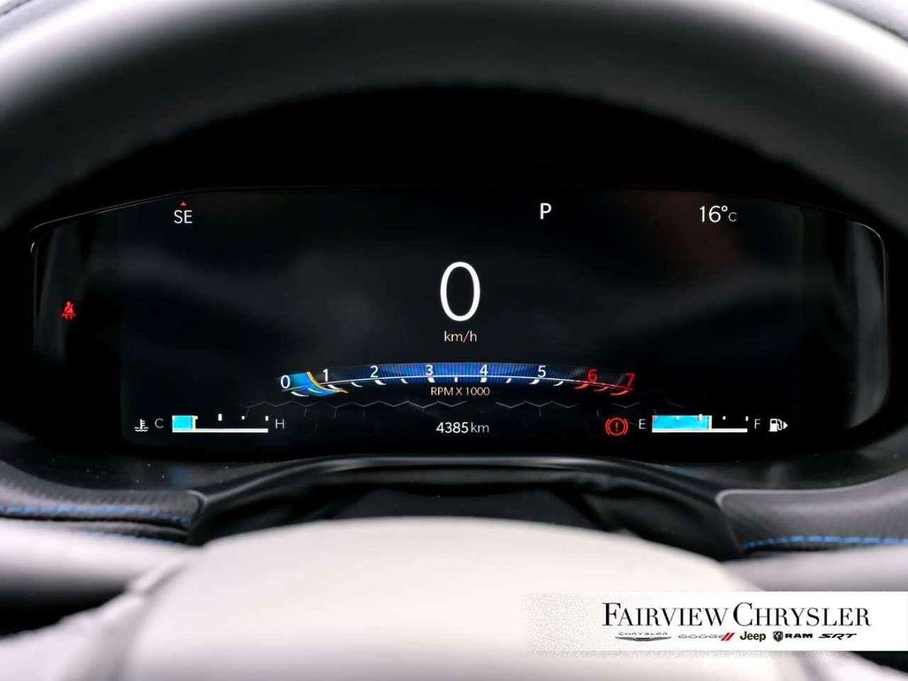 2026 Jeep Compass Limited 4x4 PANO ROOF   LEATHER   CARPLAY   HEATED SEATS   ALPINE   BLIND SPOT DETECTION   ADAPTIVE CRUISE CONTROL Photo