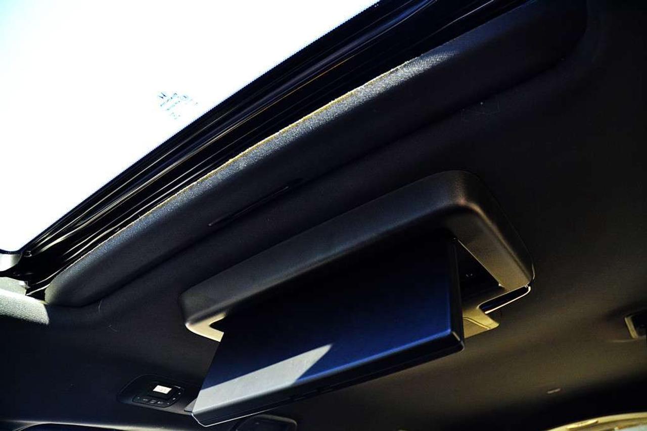 2025 Honda Odyssey Black Edition 8 PASSENGER Photo