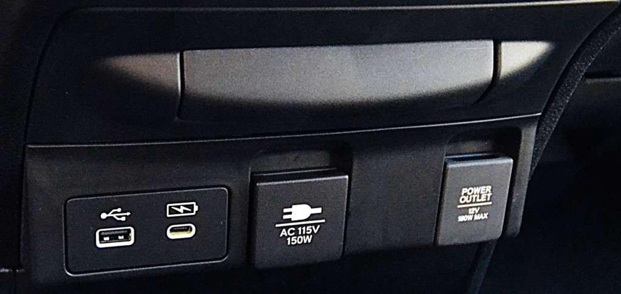 2025 Honda Odyssey Black Edition 8 PASSENGER Photo
