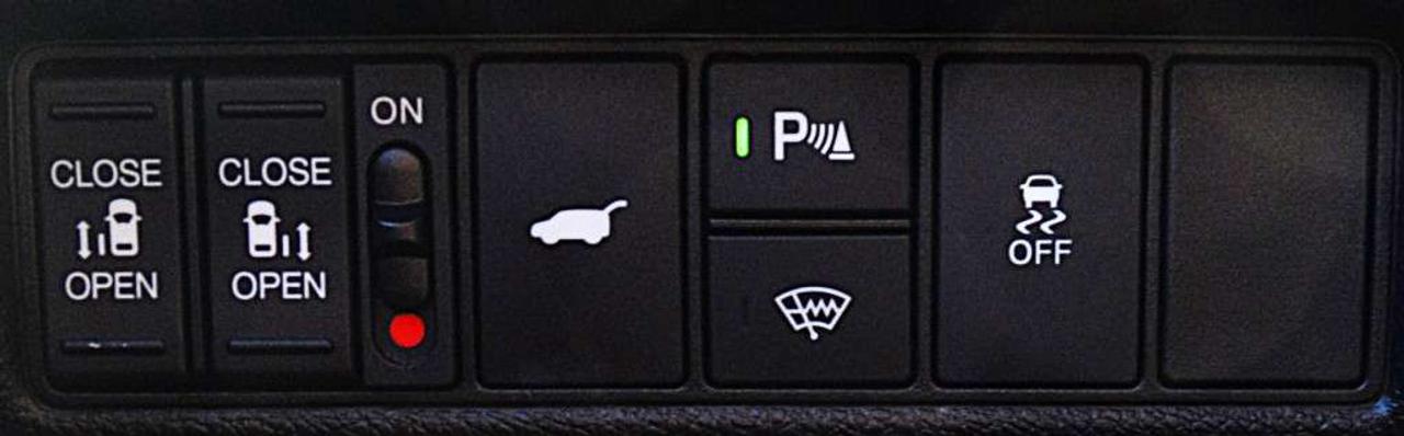 2025 Honda Odyssey Black Edition 8 PASSENGER Photo