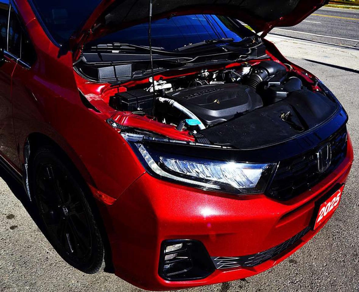 2025 Honda Odyssey Black Edition 8 PASSENGER Photo