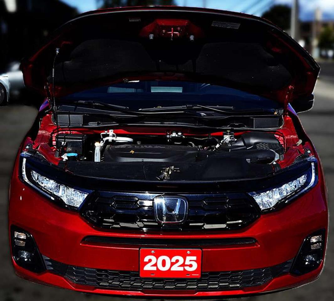 2025 Honda Odyssey Black Edition 8 PASSENGER Photo
