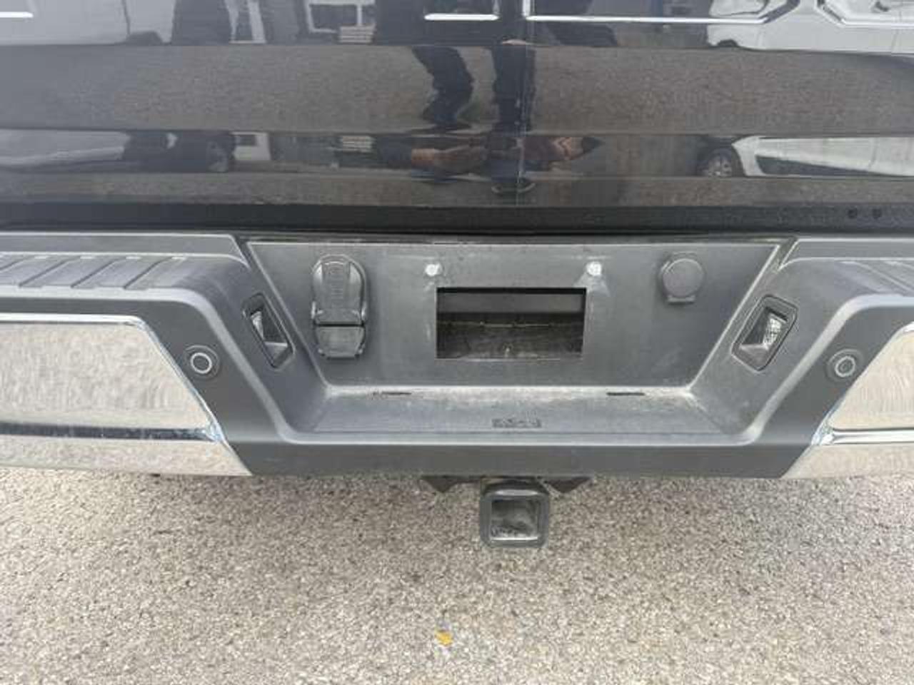 2022 Ford F-150 XLT Photo4
