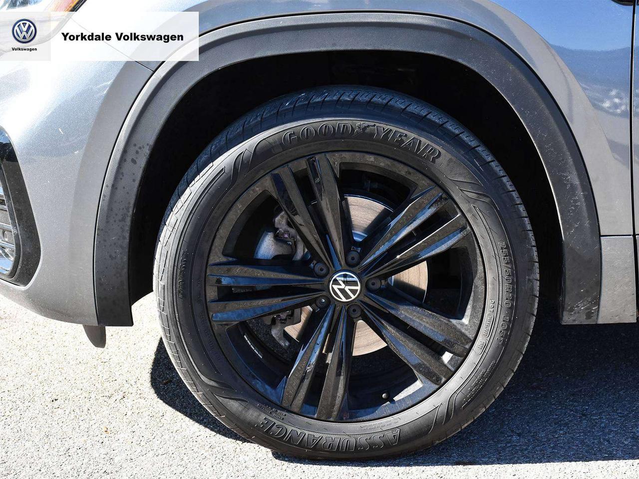 2023 Volkswagen Atlas HIGHLINE Photo
